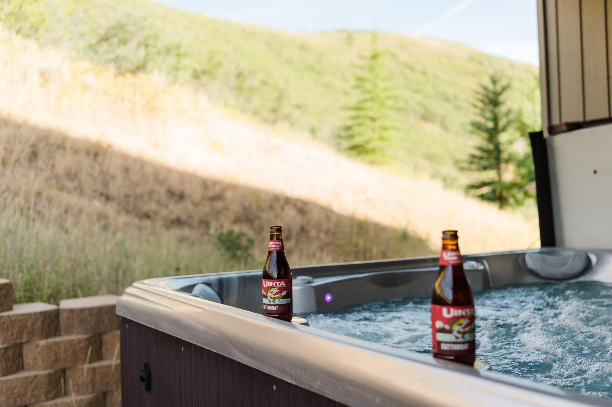 Mason By Avantstay Sleeps 16 Modern Mountain Escape W Hot Tub Park City Exterior foto